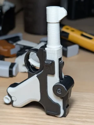 Luger P08 Parabellum Fidget Keychain 3D Baskı Modeli — Fidget Oyuncak