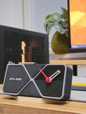 RTX 4090 Founders Edition Masa Saati