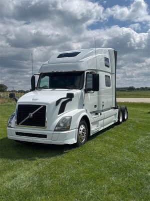 Volvo VNL 780 Tır Çekici 3D Baskı STL