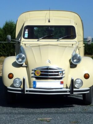 Citroën AK400 1973 1:18