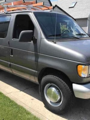 Ford E-350 Econoline Van