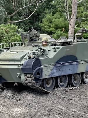 M113 CR Lynx Taretli Zırhlı Personel Taşıyıcı 1:100 STL